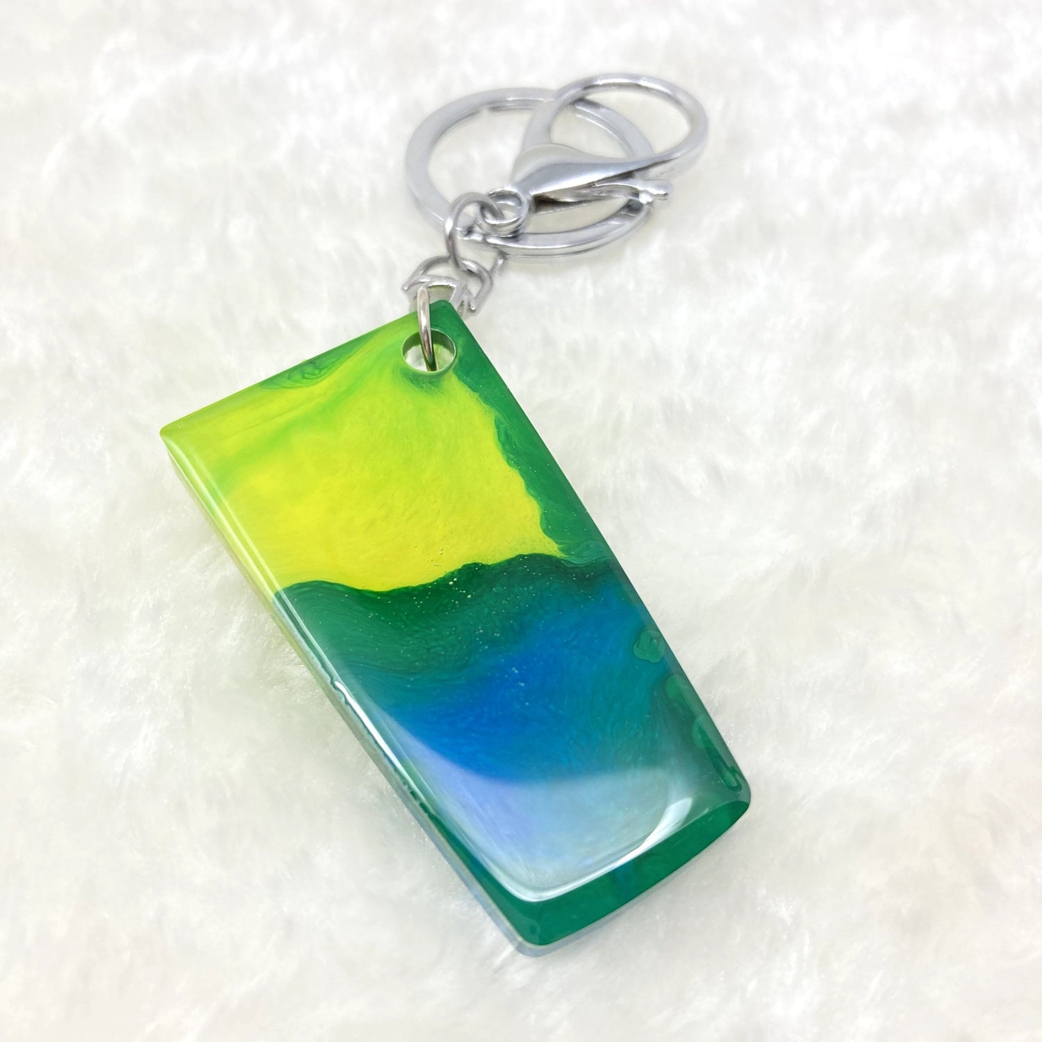 THC and Marijuana tumbler keychain with crystal embellishment (Style RCK-05)  (4665400983651)